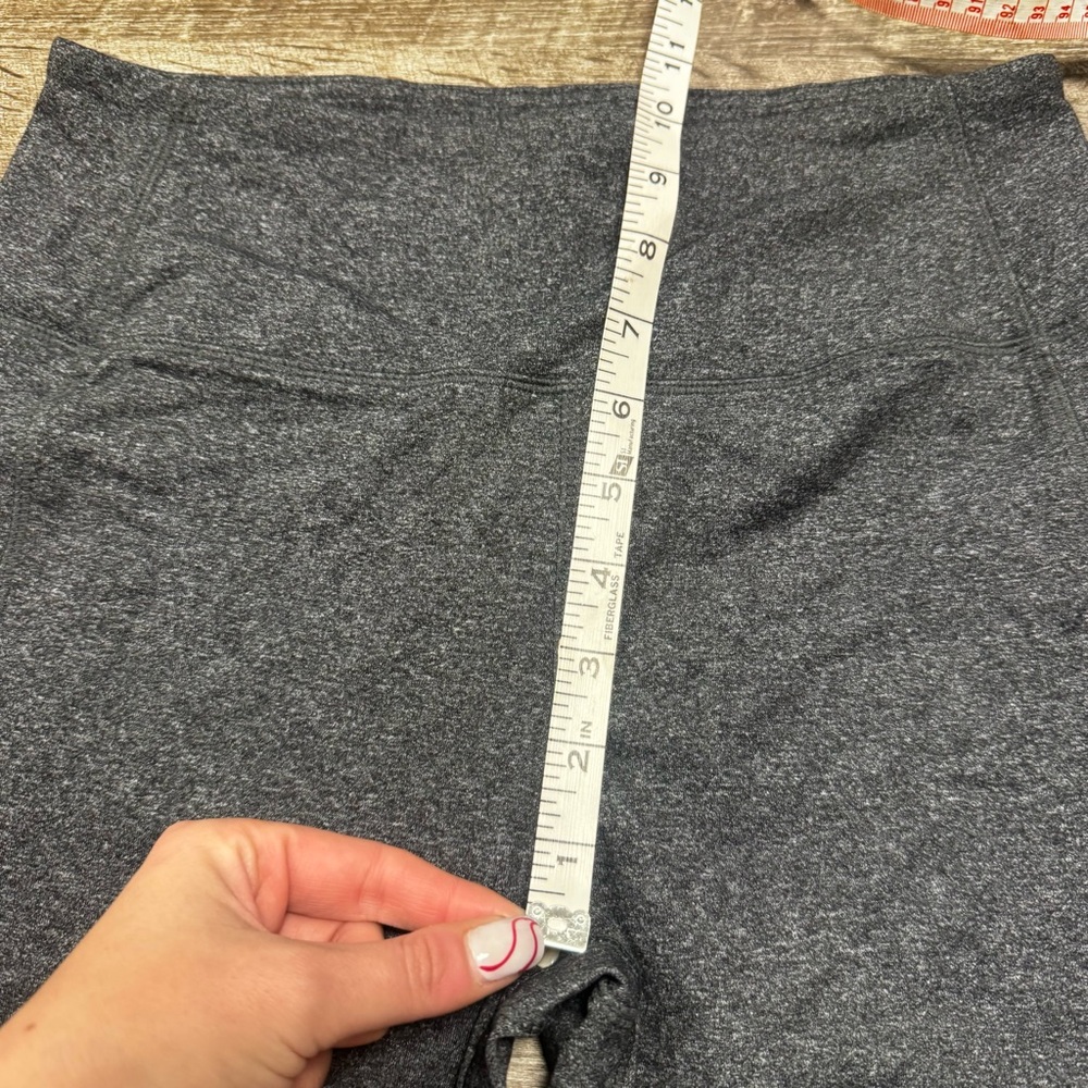 Kyodan Grey Biker Shorts Size Medium - Picture 4 of 7